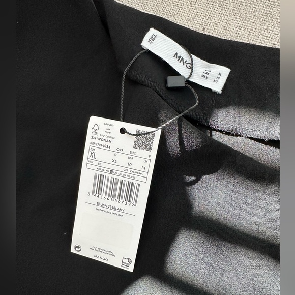 MANGO Assymetrical black blouse - Picture 5 of 7